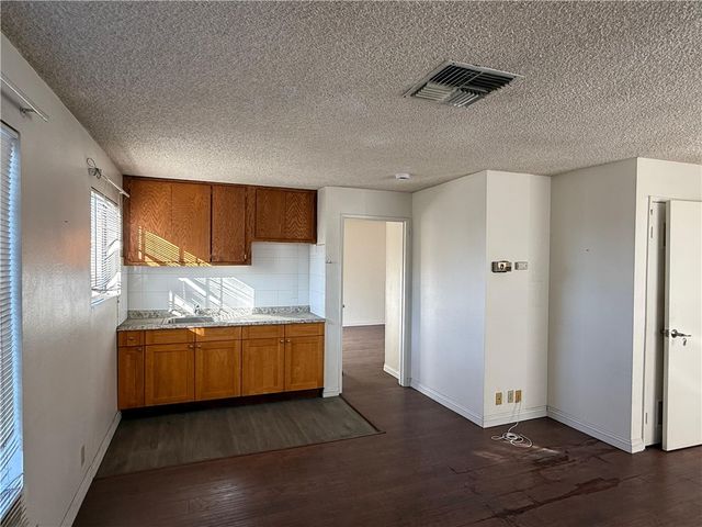 713 N Grand 6-A, Los Angeles, CA 90012