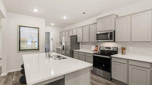 368 Bullock Pass, Jefferson, GA 30549