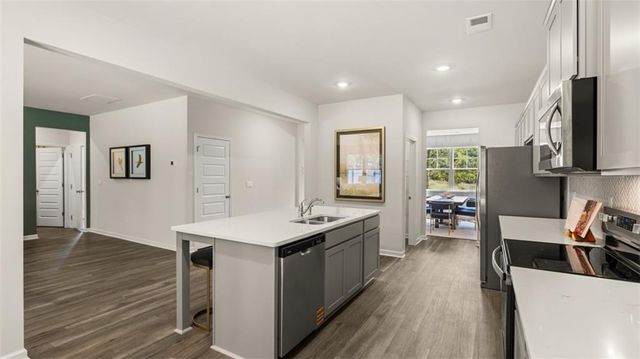 368 Bullock Pass, Jefferson, GA 30549