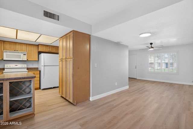 6747 S Jentilly Lane, Tempe, AZ 85283