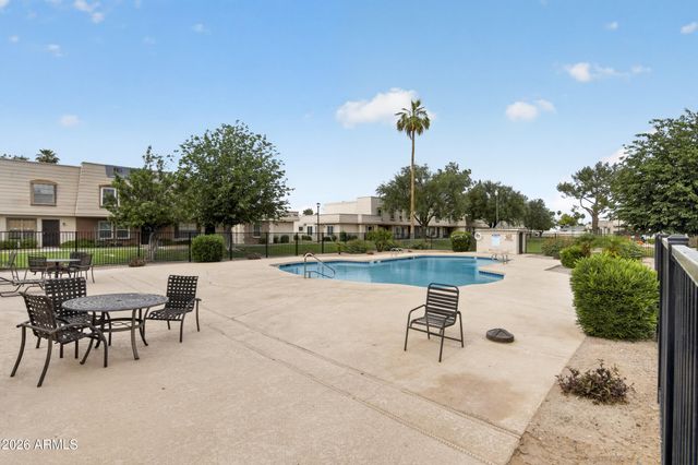 6747 S Jentilly Lane, Tempe, AZ 85283