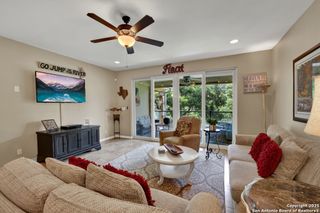 540 River Run Apt 305, New Braunfels, TX 78132