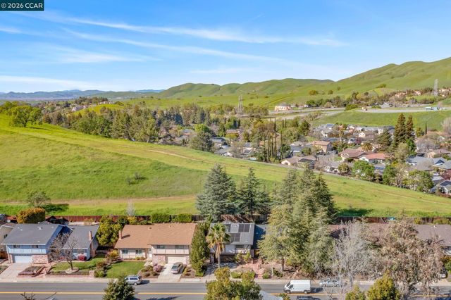 1897 Camino Estrada, Concord, CA 94521