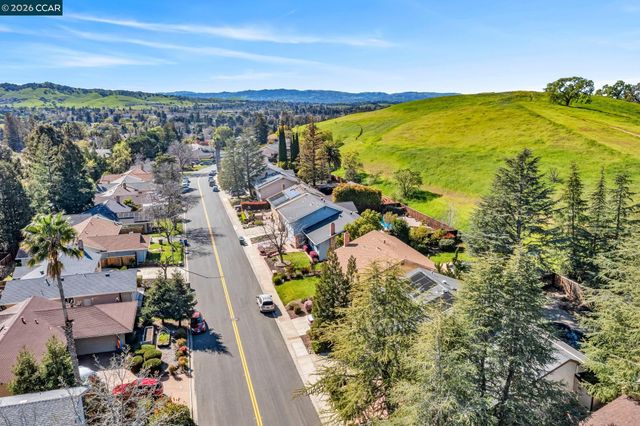 1897 Camino Estrada, Concord, CA 94521