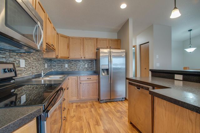 2524 7th Court W, West Fargo, ND 58078