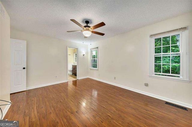 718 PLAYERS Court, Woodstock, GA 30189