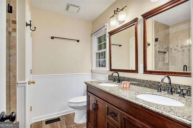 718 PLAYERS Court, Woodstock, GA 30189