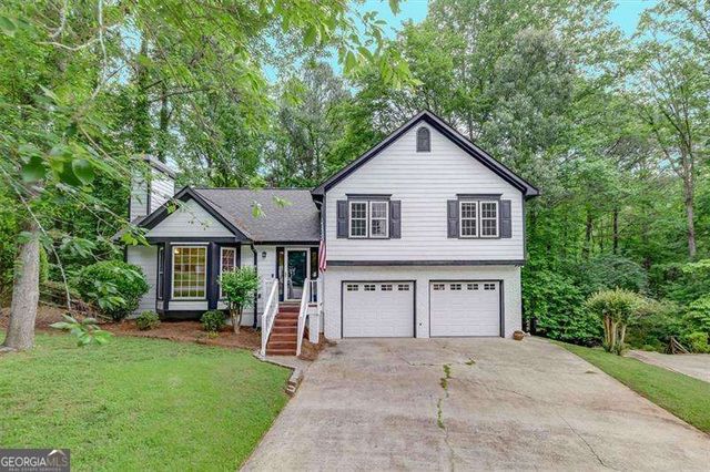 718 PLAYERS Court, Woodstock, GA 30189