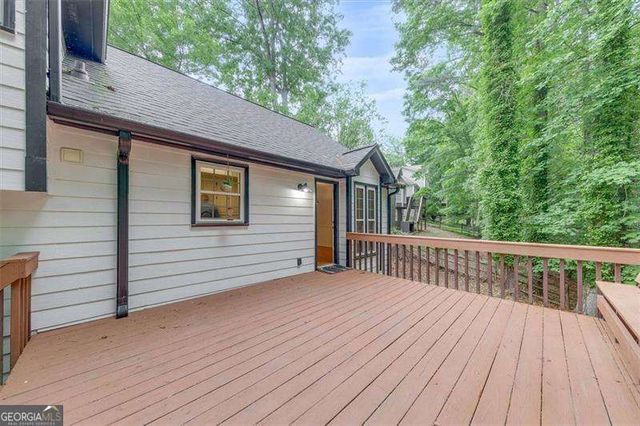 718 PLAYERS Court, Woodstock, GA 30189