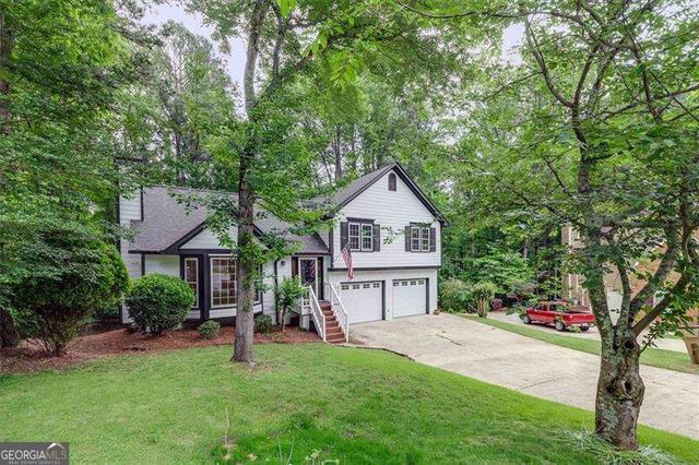 718 PLAYERS Court, Woodstock, GA 30189