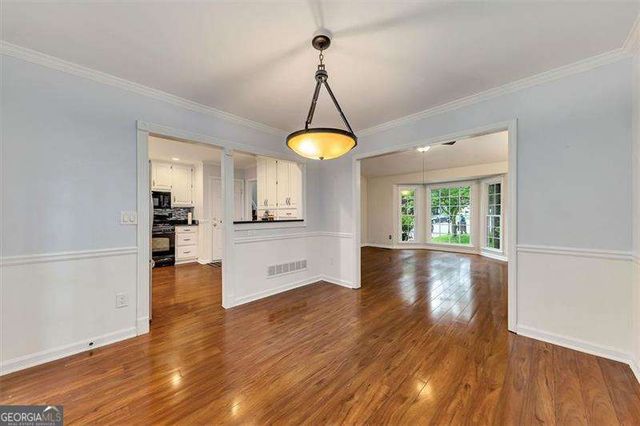 718 PLAYERS Court, Woodstock, GA 30189