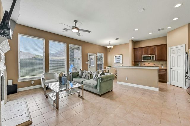 2622 Canyon Falls Drive, Manvel, TX 77578