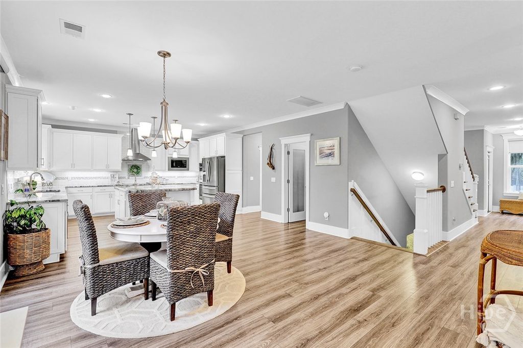 Image 11 of property listing at 14 Dockside Drive, Savannah, GA 31410