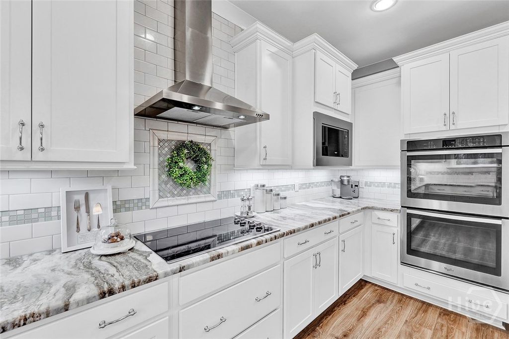 Image 16 of property listing at 14 Dockside Drive, Savannah, GA 31410
