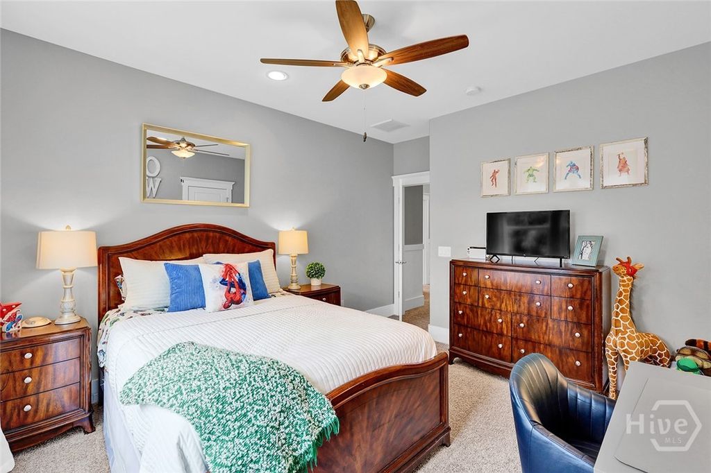 Image 33 of property listing at 14 Dockside Drive, Savannah, GA 31410