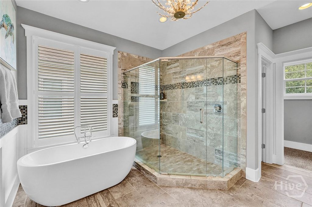 Image 43 of property listing at 14 Dockside Drive, Savannah, GA 31410