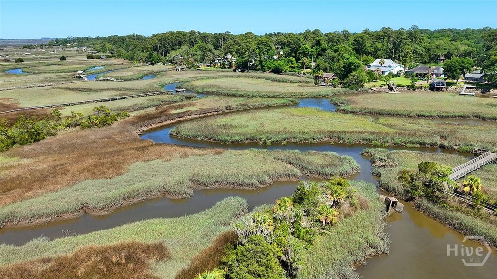 Image 70 of property listing at 14 Dockside Drive, Savannah, GA 31410