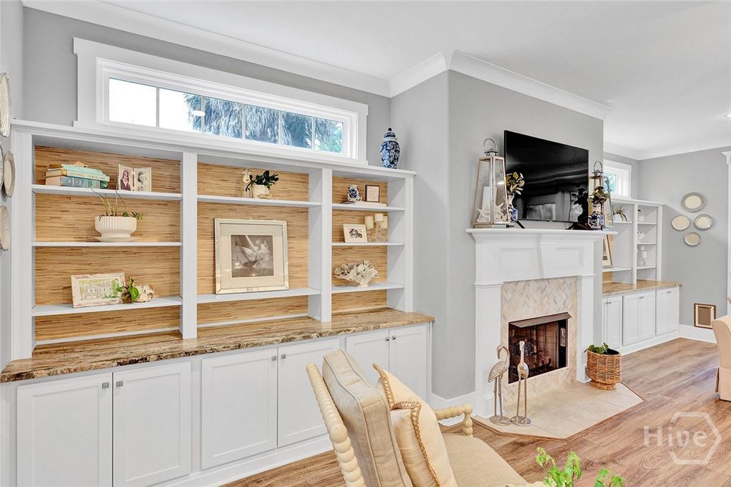 Image 8 of property listing at 14 Dockside Drive, Savannah, GA 31410