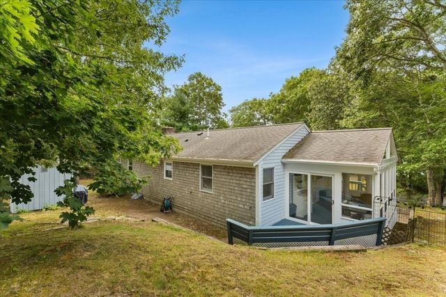 84 Eel Pond Rd, Bourne, MA 02532