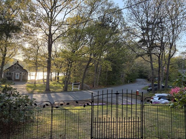 84 Eel Pond Rd, Bourne, MA 02532