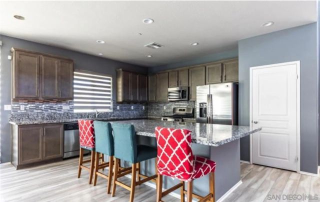 30545 Falcon Nest, Menifee, CA 92584