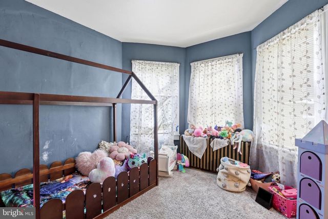 503 CHESTER PIKE, Sharon Hill, PA 19079