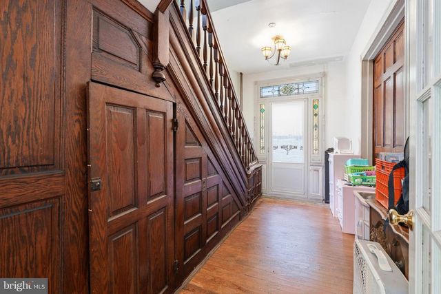 503 CHESTER PIKE, Sharon Hill, PA 19079