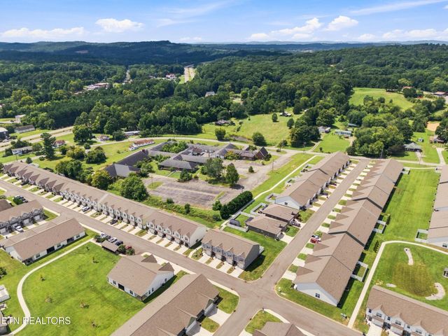 355 Harper Village Way, Lenoir City, TN 37771