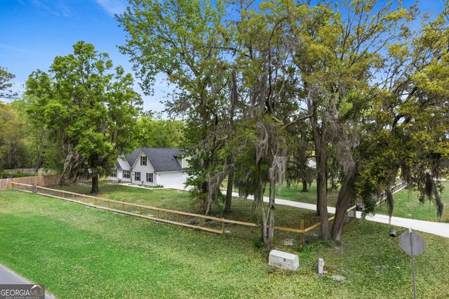 469 Sheffield Island Road, Woodbine, GA 31569