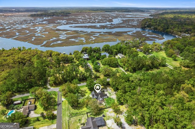 469 Sheffield Island Road, Woodbine, GA 31569