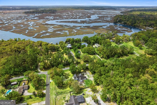 469 Sheffield Island Road, Woodbine, GA 31569