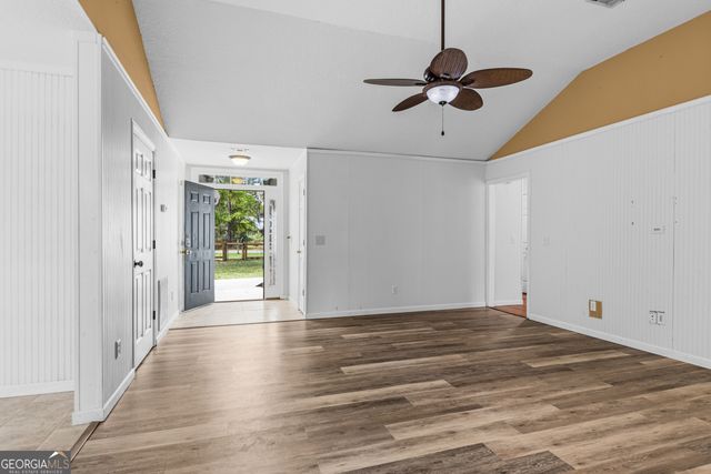 469 Sheffield Island Road, Woodbine, GA 31569