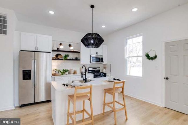 2409 GARRISON BLVD, Baltimore, MD 21216