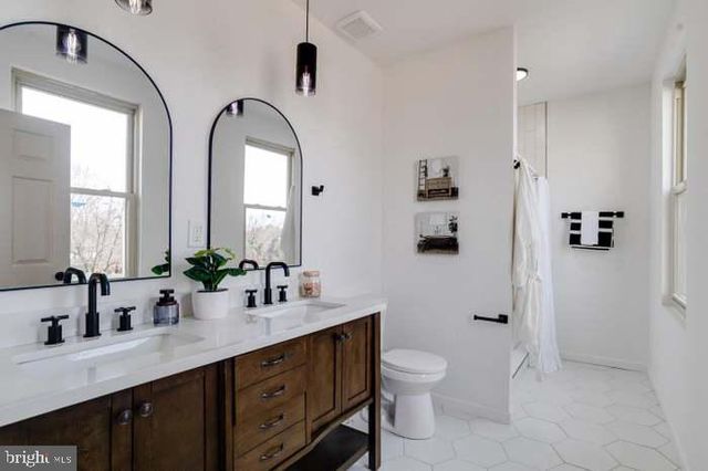 2409 GARRISON BLVD, Baltimore, MD 21216