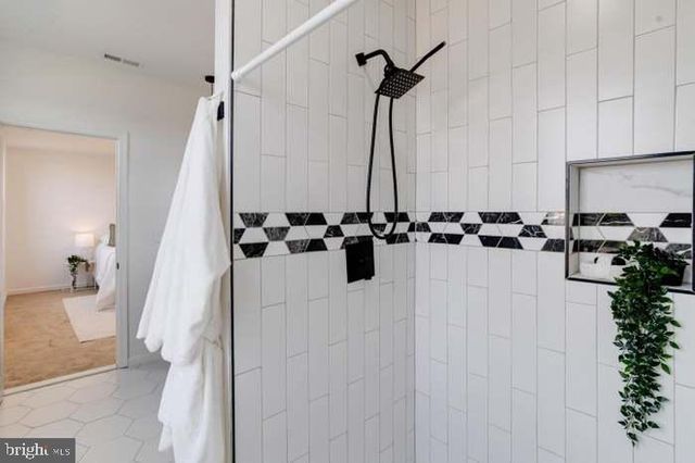 2409 GARRISON BLVD, Baltimore, MD 21216