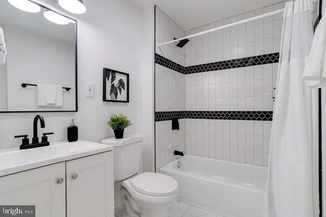 2409 GARRISON BLVD, Baltimore, MD 21216