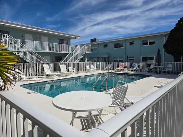 7605 Ridgewood Avenue 111, Cape Canaveral, FL 32920