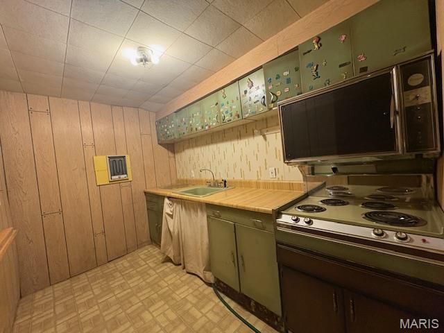 806 Elba Lane, Bellefontaine Nghbrs, MO 63137