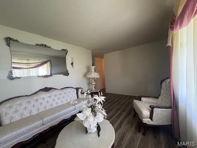 806 Elba Lane, Bellefontaine Nghbrs, MO 63137