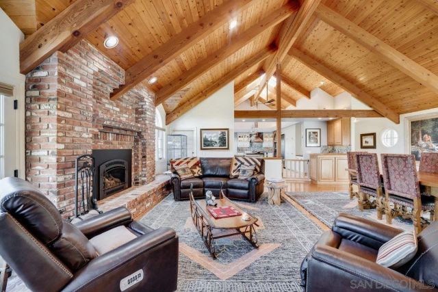 1 Rolling View, Fallbrook, CA 92028