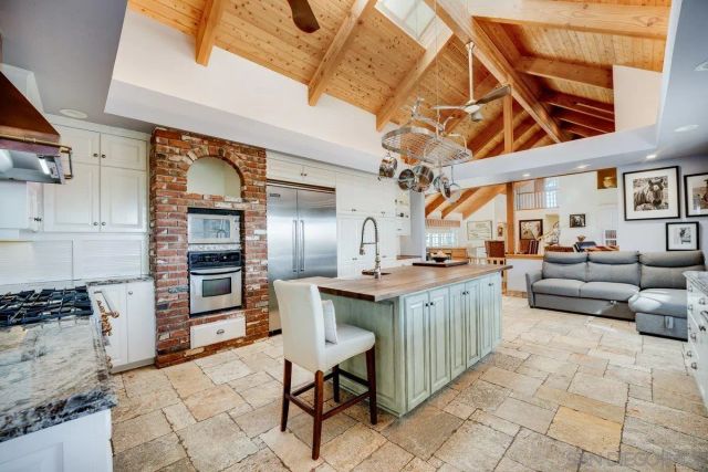 1 Rolling View, Fallbrook, CA 92028