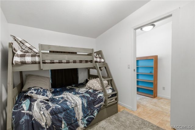 10484 N Burgundy Point, Dunnellon, FL 34433