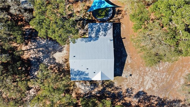 10484 N Burgundy Point, Dunnellon, FL 34433