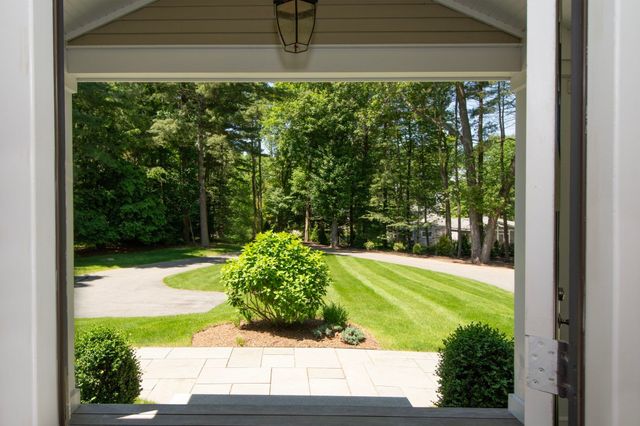 476 King St 476, Cohasset, MA 02025