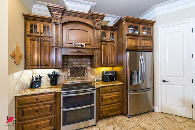 678 Dumaine Drive, Bossier City, LA 71111
