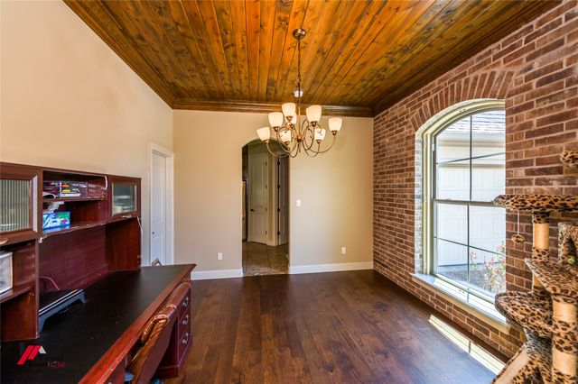 678 Dumaine Drive, Bossier City, LA 71111