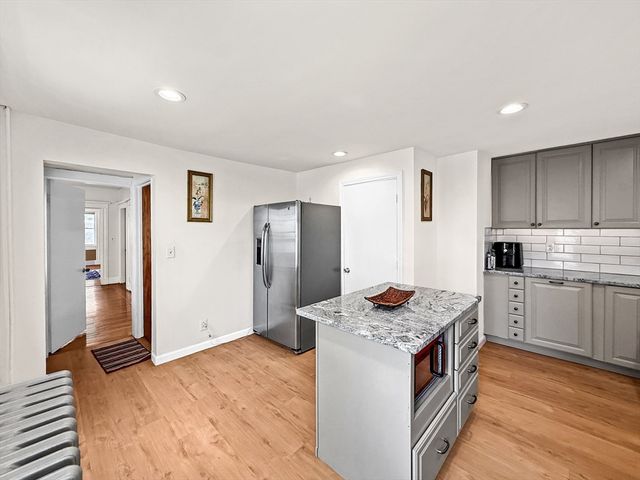 76 Baldwin Ave, Everett, MA 02149