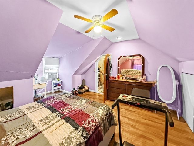 76 Baldwin Ave, Everett, MA 02149