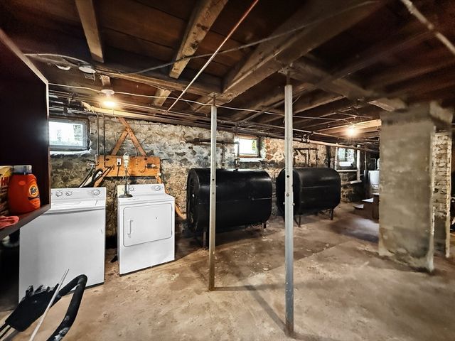 76 Baldwin Ave, Everett, MA 02149