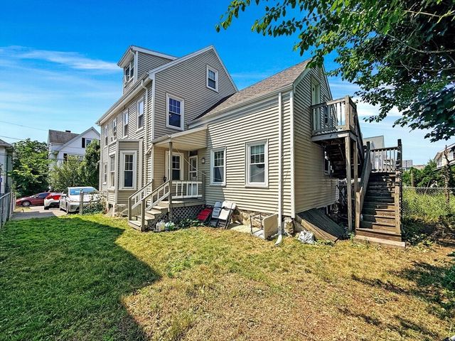 76 Baldwin Ave, Everett, MA 02149